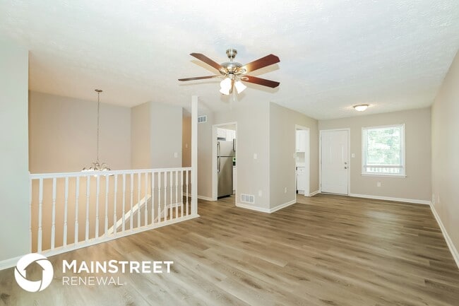 Photo - 1743 Hunting Creek Ln SE