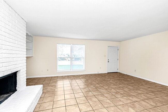 Photo - 3 Bedroom Condo on Jefferson Park
