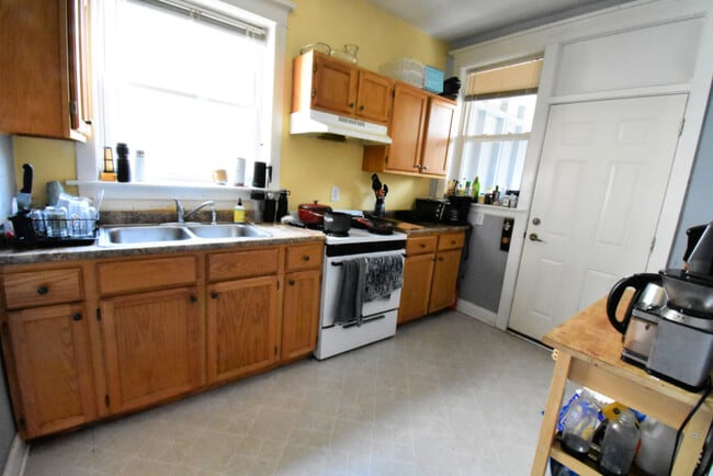 Photo - 3443 W Parker Ave