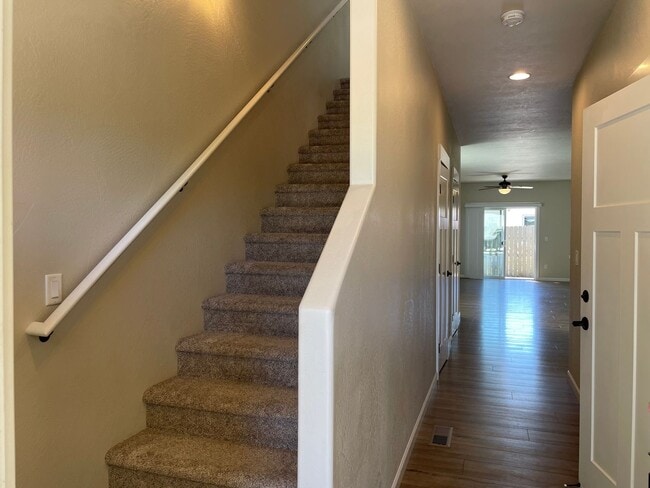 Photo - Beautiful Two Story 3 Bedroom 2.5 Bath Townhome