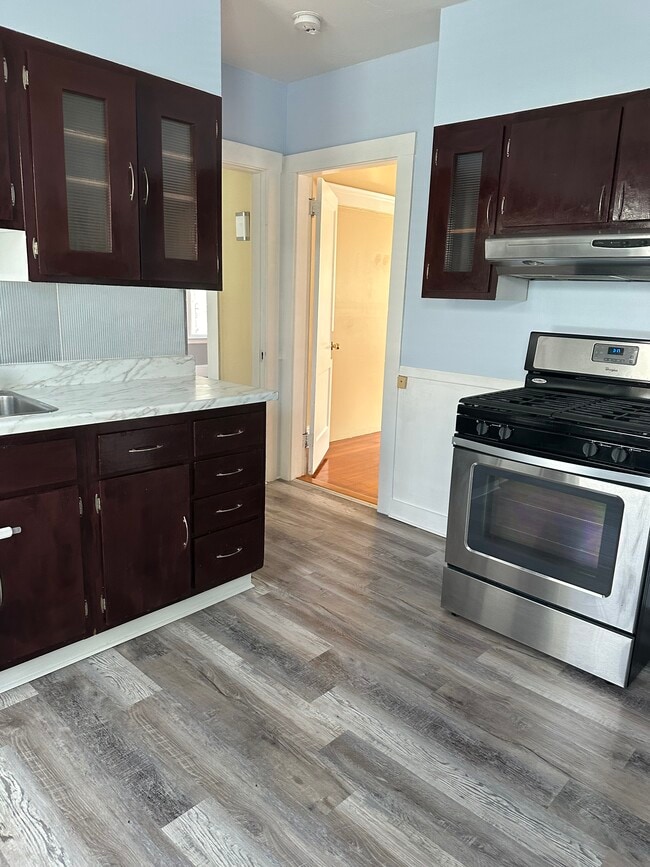 Building Photo - 26 Olcott St Unit 26 Olcott St