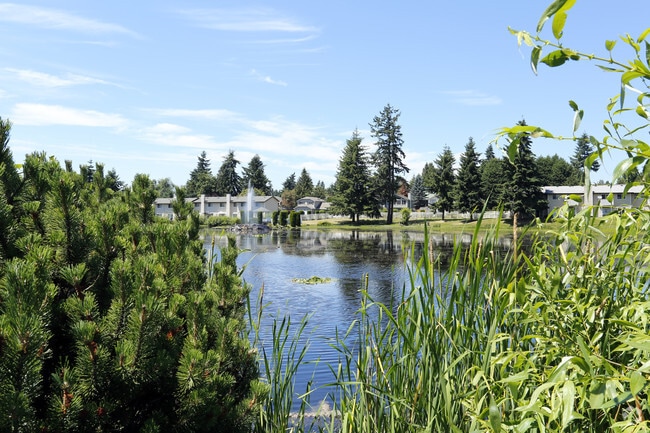 Fountain Lake Townhomes