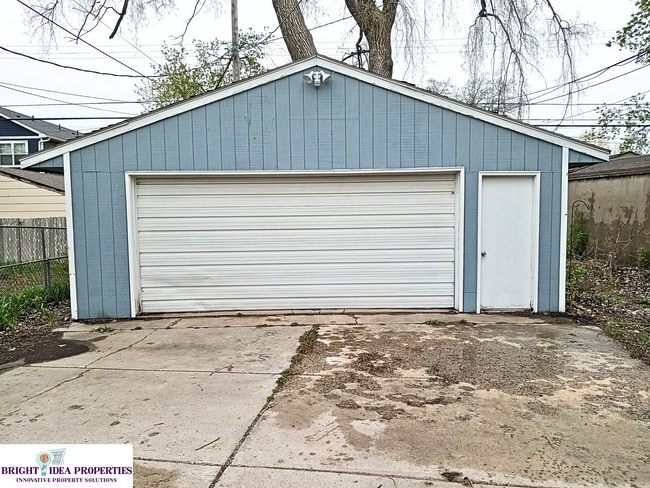 Photo - 426 Fillmore St NE