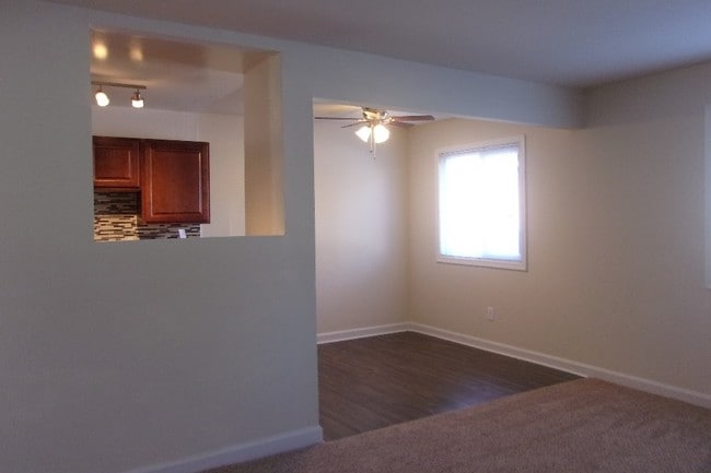Sherwood Forest Apartments
