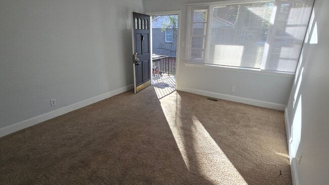 Photo - broo3232 Unit A