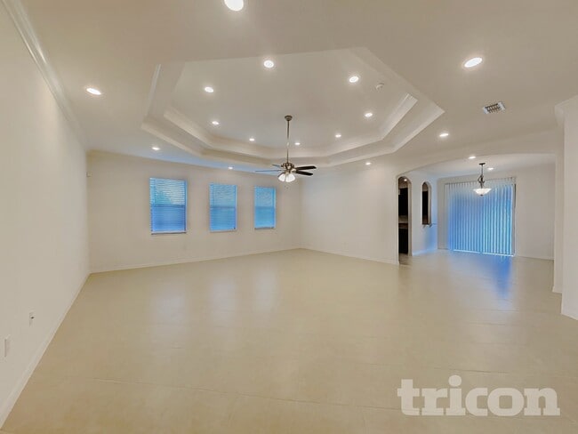 Photo - 1660 Luft Ln