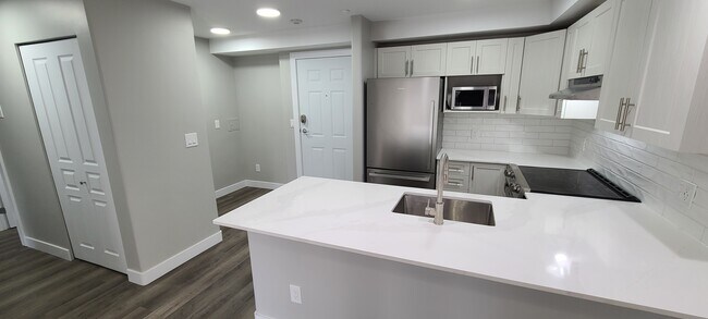 Photo - Recently Renovated 2 Bed + 2 Bath Home in ... Unit 215