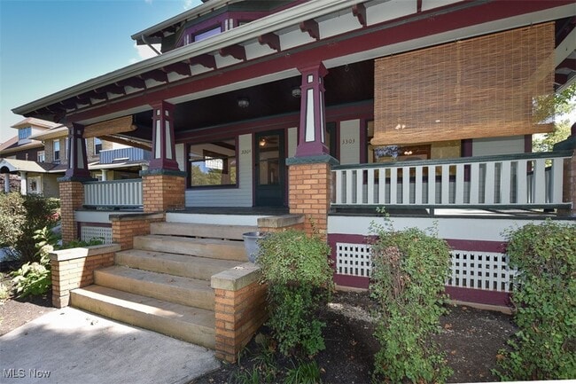 Photo - 3303 West Blvd Unidad 2