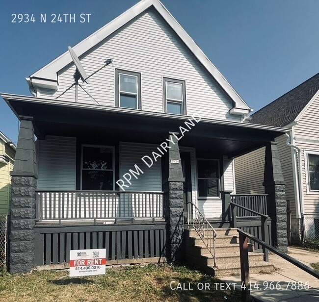 Building Photo - 2934 N 24th St Rental