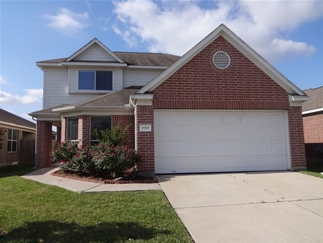 Building Photo - 19515 Providence Shore Way