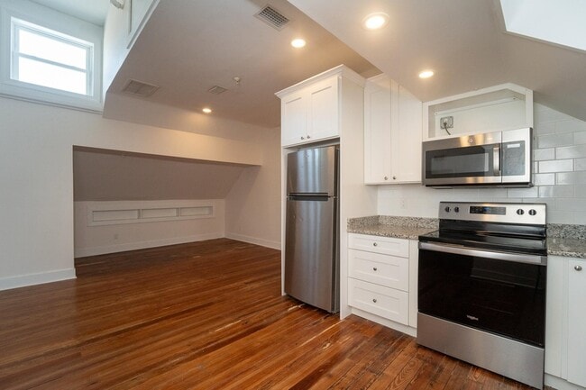 Photo - 11 Aviles St Unit 3B