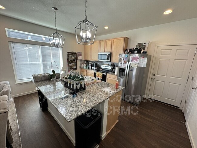 Photo - 6463 Crossdrum Point