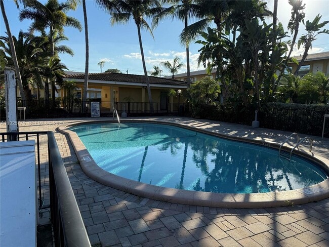 Photo - 4050 NE 12th Terrace Unit 13-1