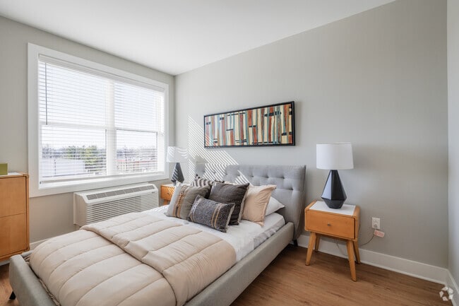 2BR, 2BA - Bedroom