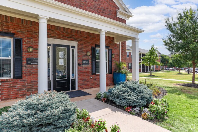 Leasing Office Entrance