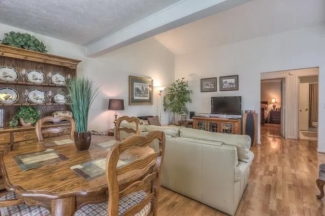 comedor - 810 Bellevue Rd Unidad 267