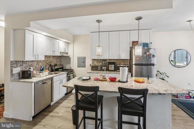 Photo - 2101 Chestnut St