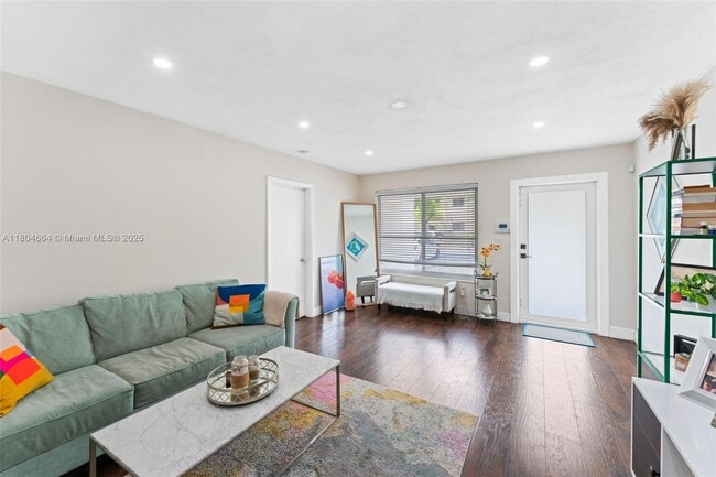 Photo - 2311 SW 2nd St