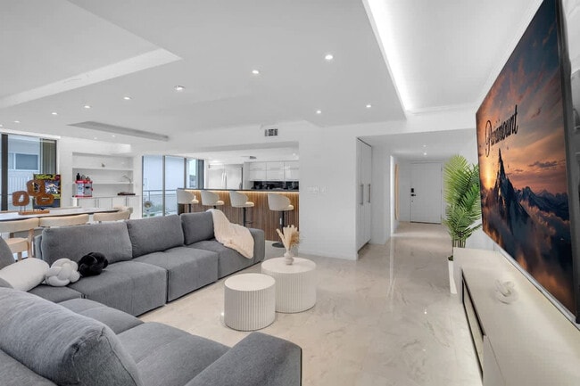 Photo - 468 Golden Isles Dr Unidad ID1372321P