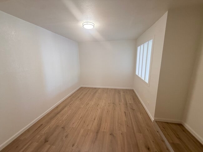 Photo - 4710 Cutting Cir