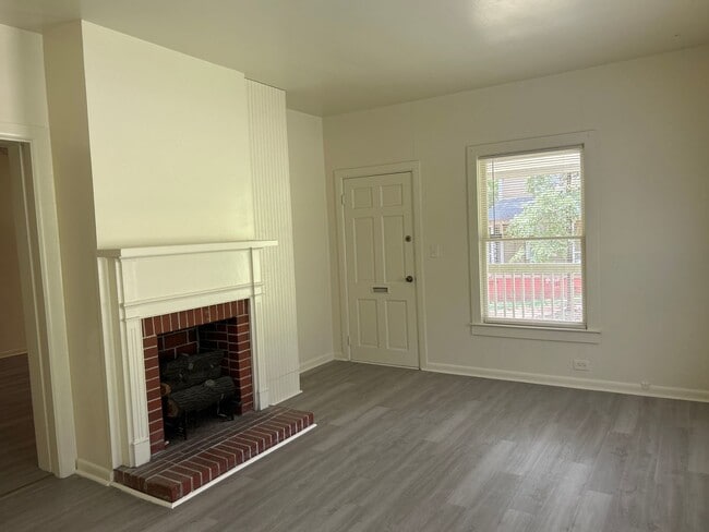 Photo - DRP Investments-3304/3306 Maple Road Unit 3304 Maple Rd SE