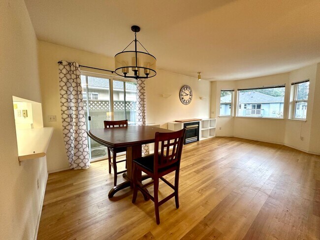 Photo - 3376 Northwest Ave Unit 202