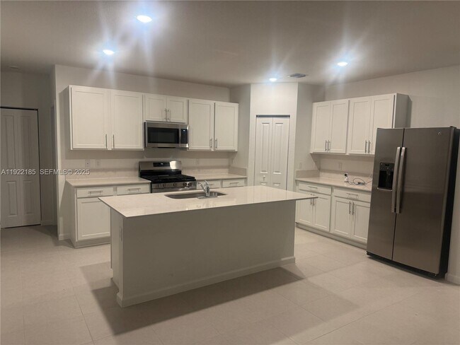 Photo - 5885 Sweetwood Dr