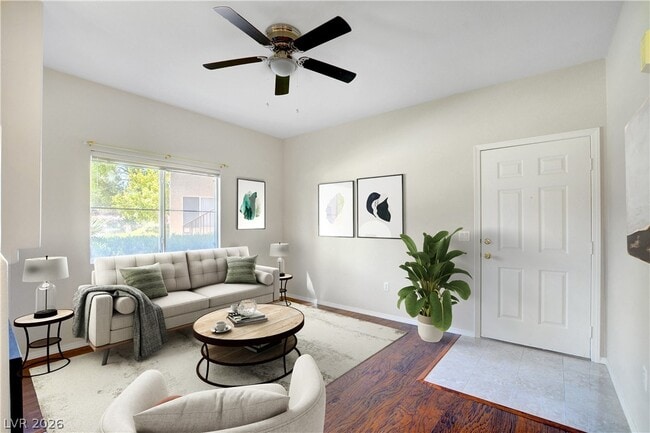 Photo - 8501 W University Ave Unidad 1107