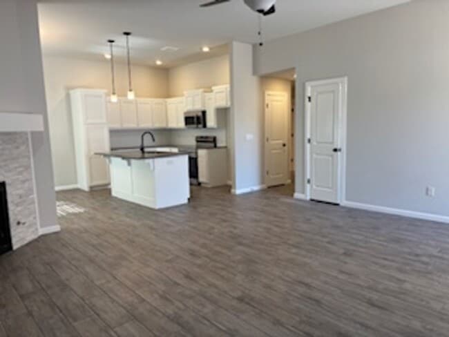 Photo - Beautiful New Home!