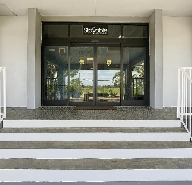 44199 US-27 Unit 2-Bedroom Suite