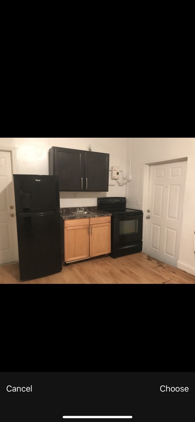 Building Photo - 15483 SW 12th Terrace Unit B