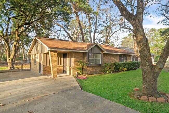Photo - 602 Reverse St