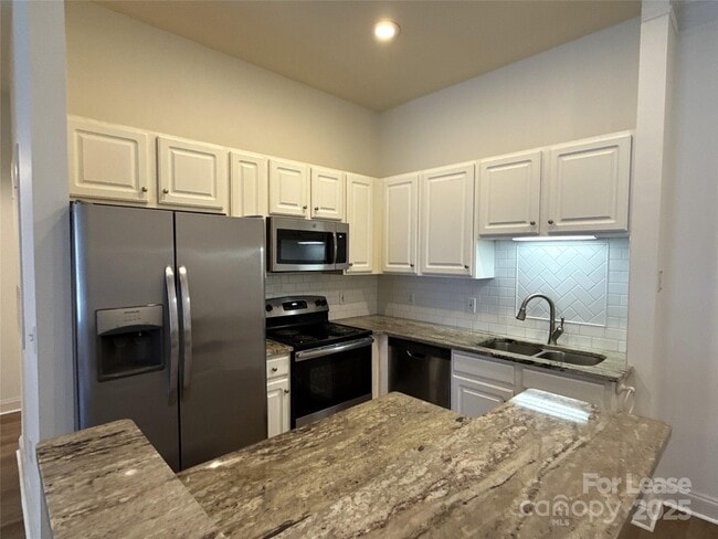 Photo - 719 Garden District Dr