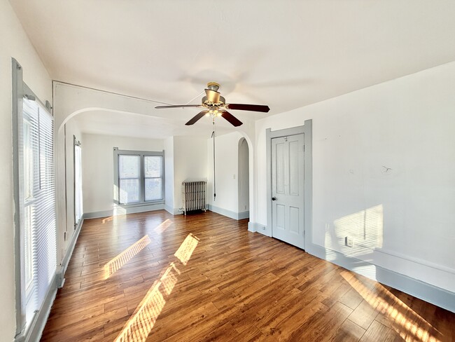 Photo - 603 S Jackson St