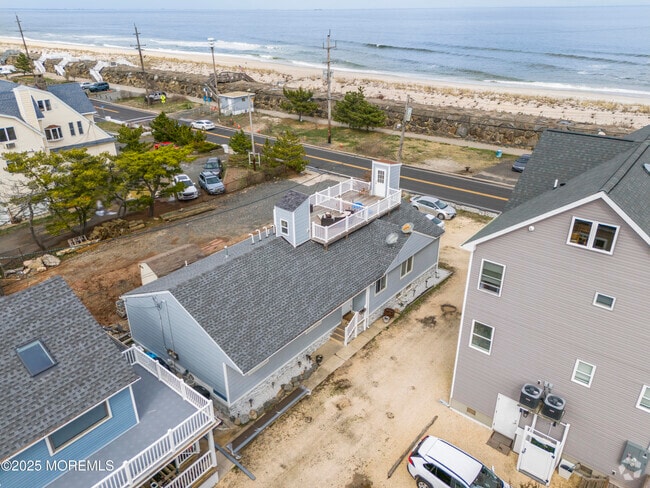 Building Photo - 244 Ocean Ave Unit #1 Rental