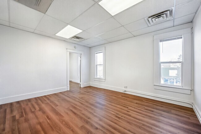 Photo - 5 S Parish Ave Unit 1