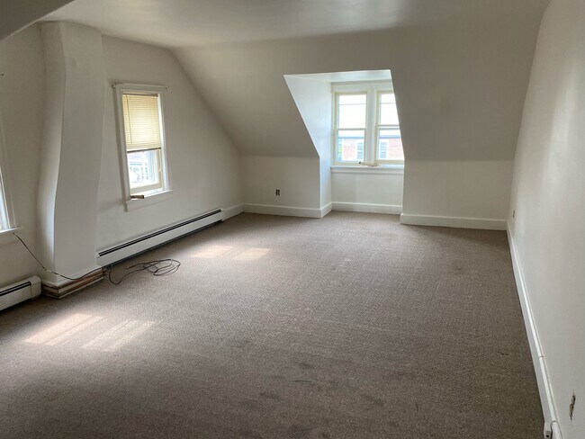 Photo - 223 E Middle St Unit .5