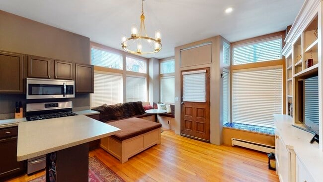 Photo - 480 Shawmut Ave Unidad 1A