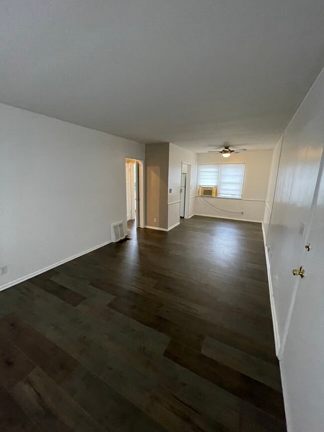 Photo - 340 W Alameda Ave Unidad House