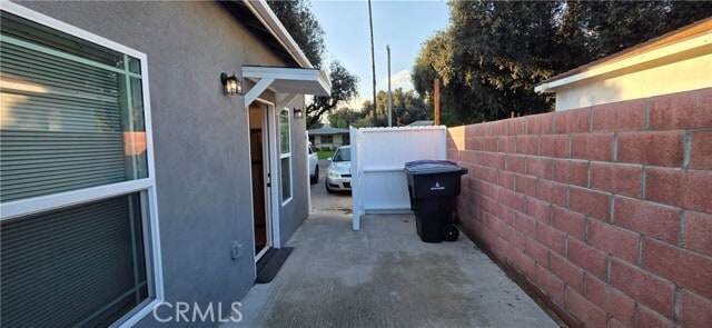 Photo - 1496 Powell Way