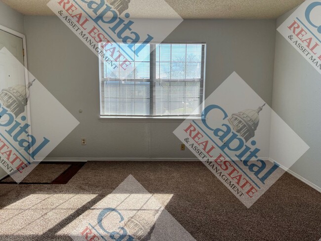 Photo - Spacious 2 bedroom Apartment