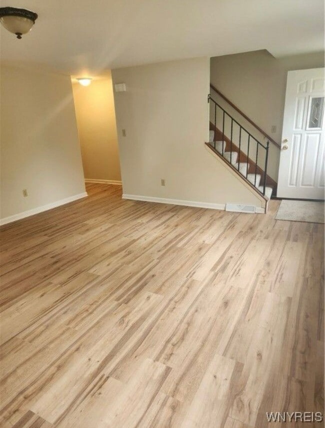 Photo - 78 W Summerset Ln