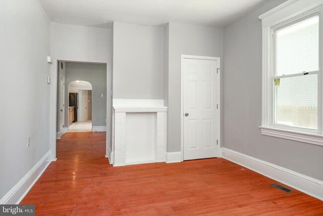 Photo - 505 Delaware Ave