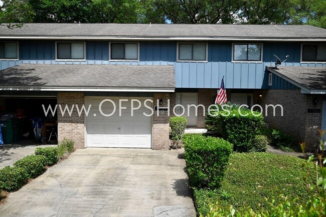 Photo - 1755 Union Ave