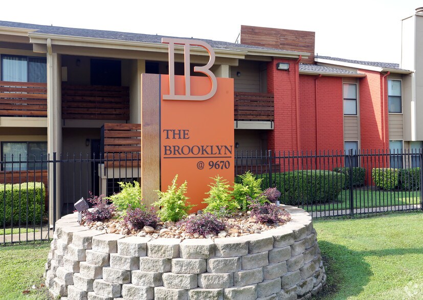 The Brooklyn @ 9590