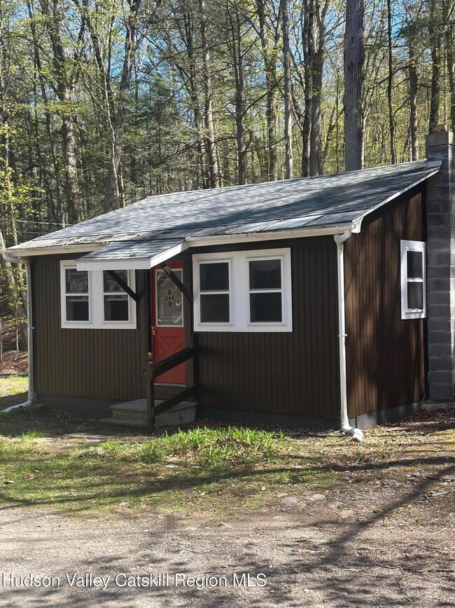 Photo - 49 Lowerre Ln