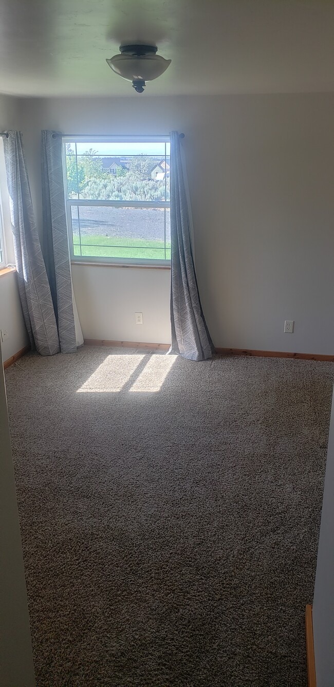 Photo - 1473 Valley Steppe Dr