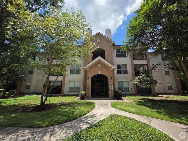 Building Photo - 8051 Bay Branch Dr Unit 424 Rental