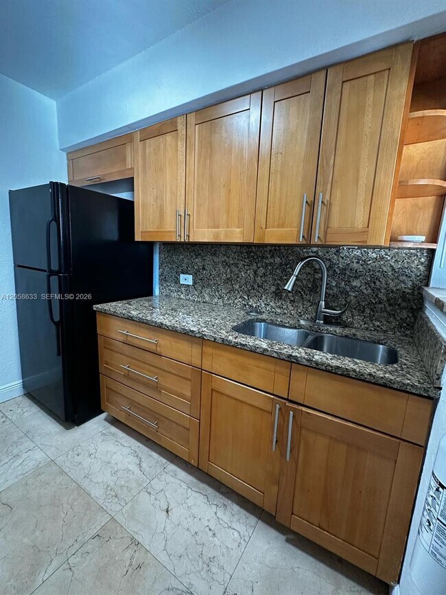 Photo - 903 NE 111th St Unit 903