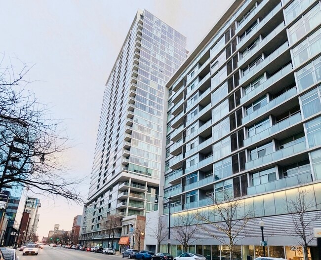 Building Photo - 1720 S Michigan Ave Unit 1706